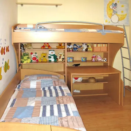 Mia * Kožino